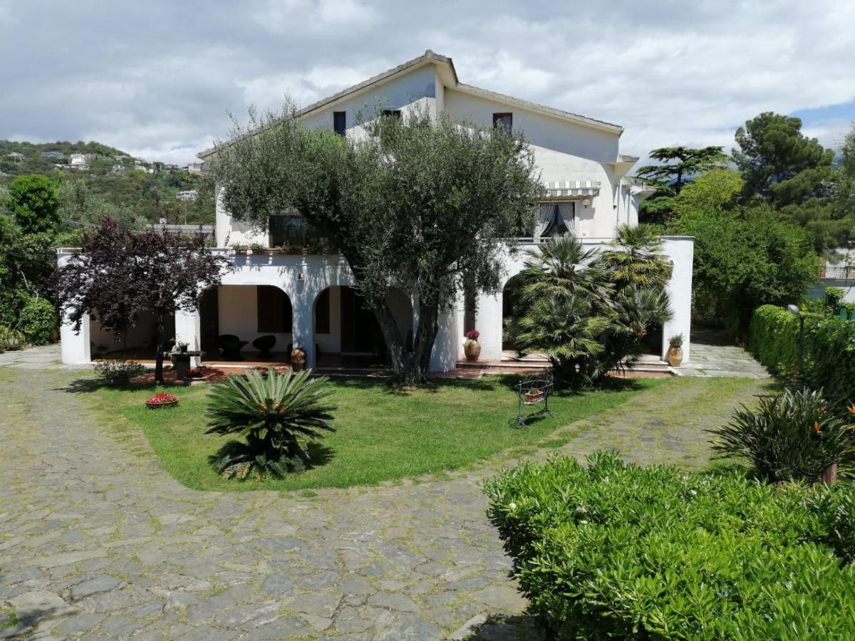 Villa Livia فيلاماري المظهر الخارجي الصورة