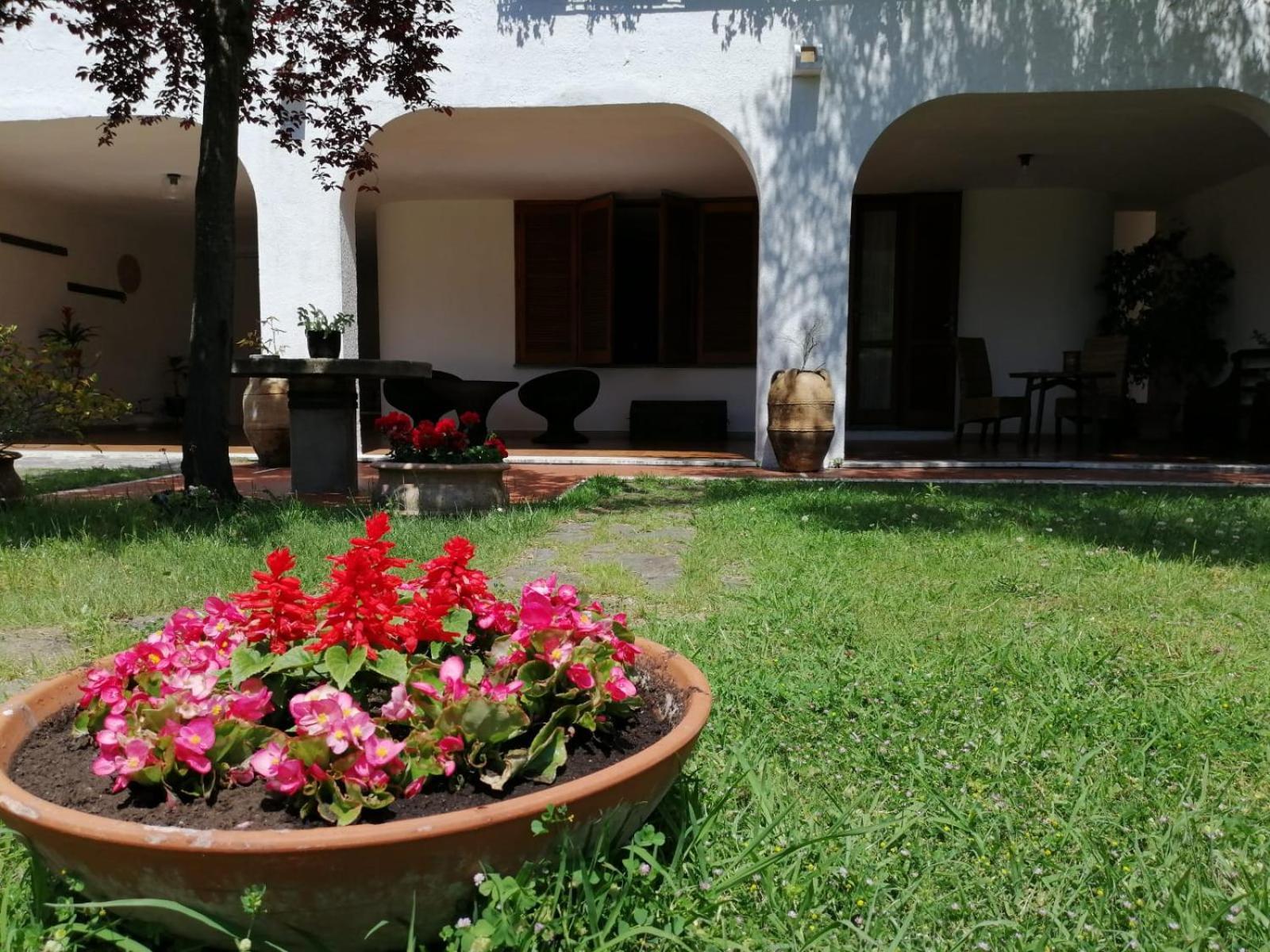 Villa Livia فيلاماري المظهر الخارجي الصورة